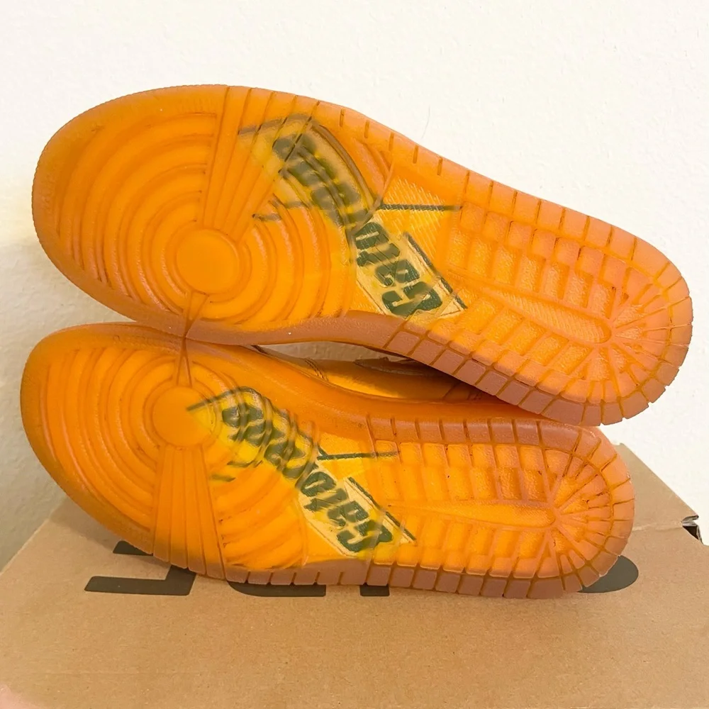 AUTHENTIC Jordan 1 Retro High Gatorade Orange Peel size 8 AJ5997-880 2017 USED
